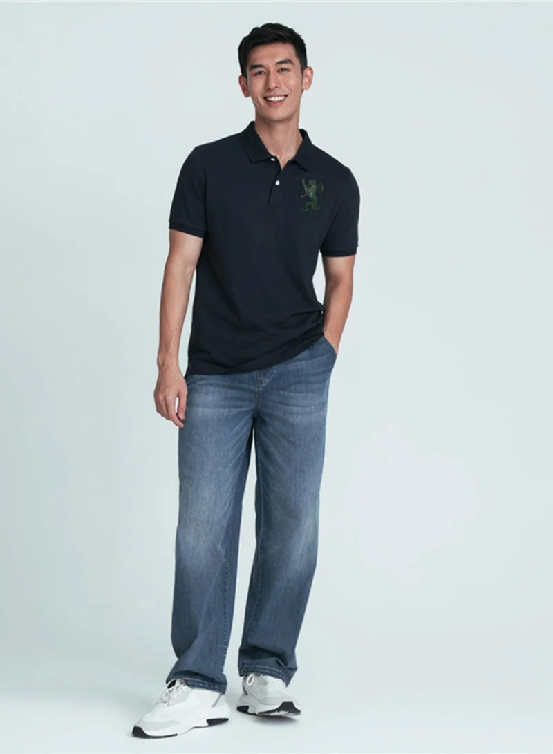 GIORDANO Men’s Slim Fit 3D Lion Embroidery Lycra Pique Polo